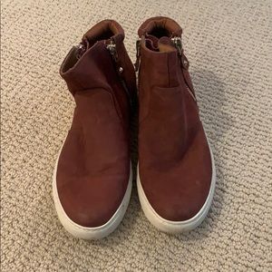 Gentle soul maroon shoes size 8